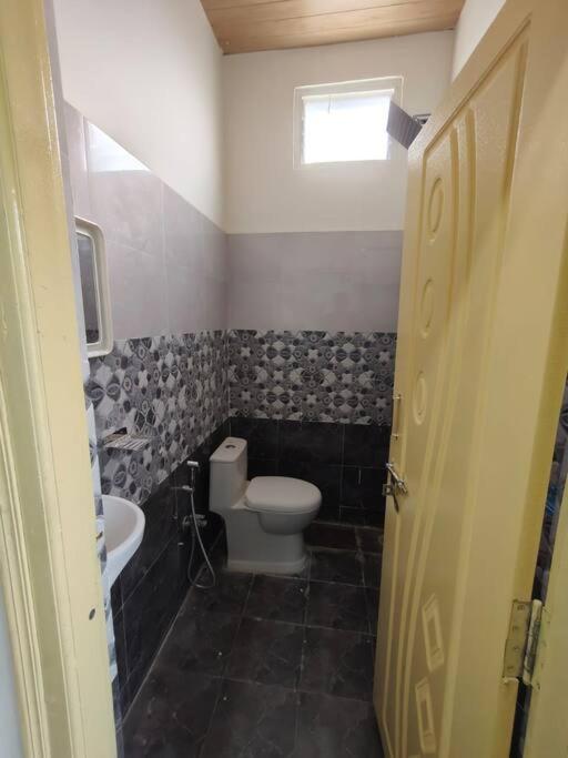 Leo'S Den 9 Guests Ac 3Bhk 9 Mins To Rgia Shamshabad Exterior foto